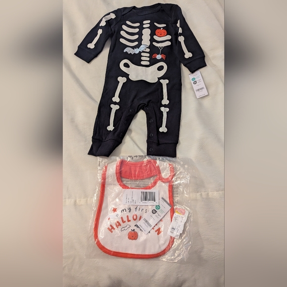 Carter's Skeleton Print Kids One Piece With Bib Black Orange NWT - Picture 1 of 4
